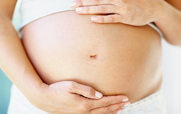 Akne-Therapie bei Schwangerschaft