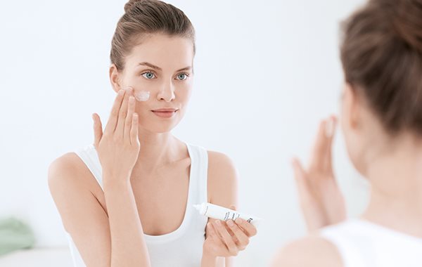 Gutes Make Up Bei Akne Erfahrungen Ich Habe Leichte Akne